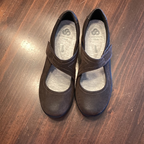 Clarks Shoes - CLOUKD STEPPERS by CLARK